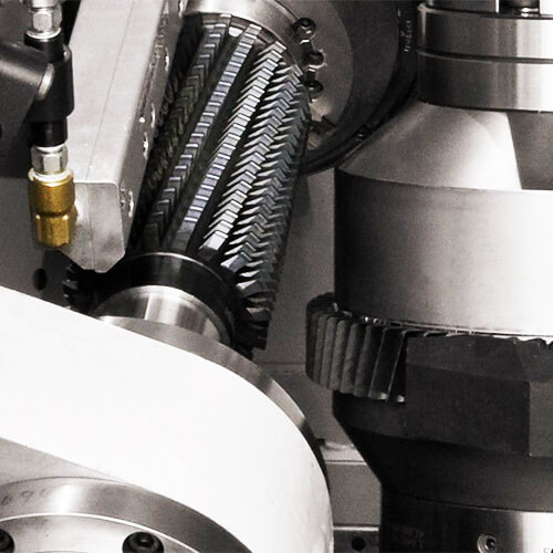 CNC-GEAR-HOBBING-MACHINE2